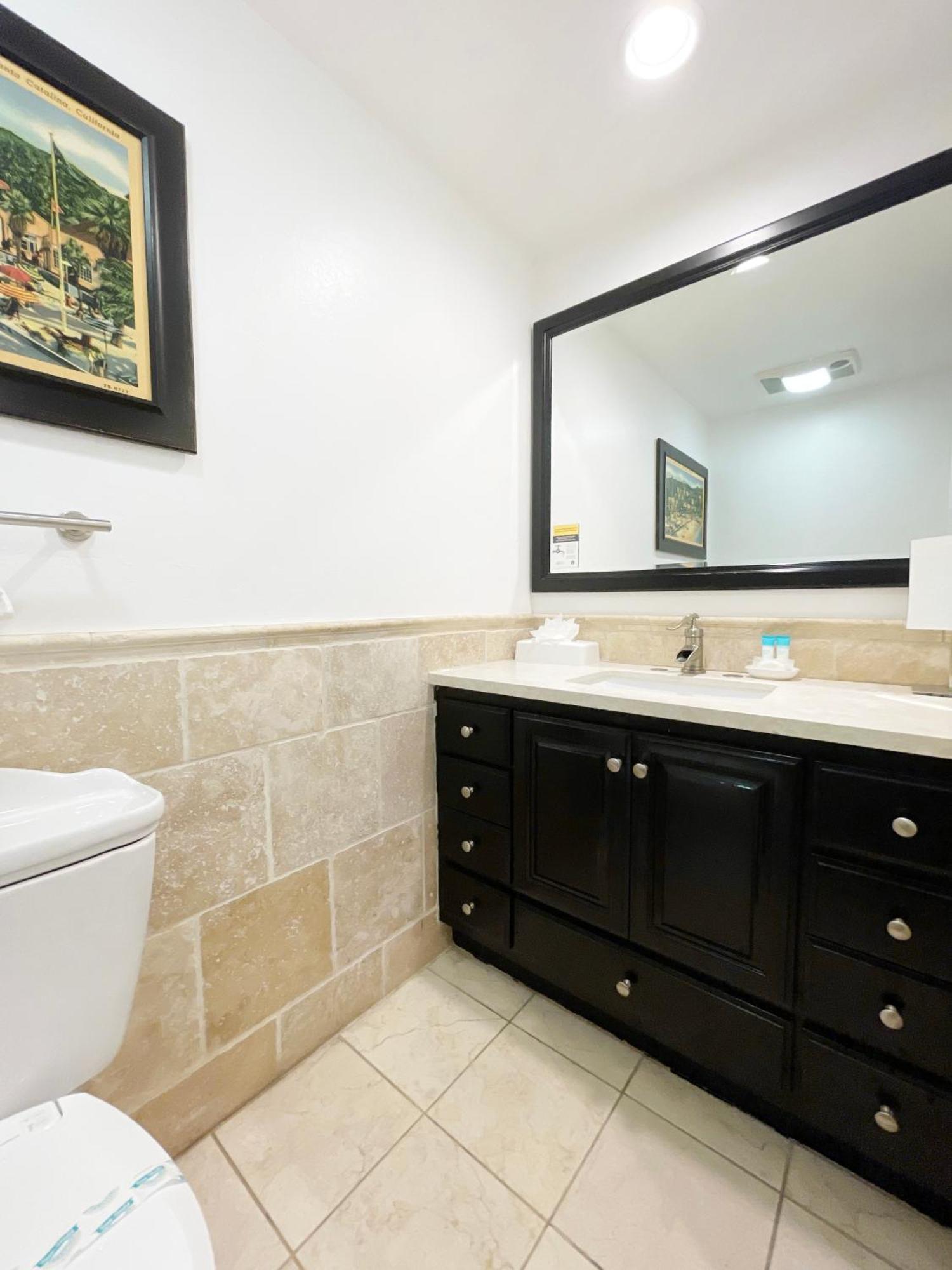 Catalina Courtyard Suites Avalon Ngoại thất bức ảnh