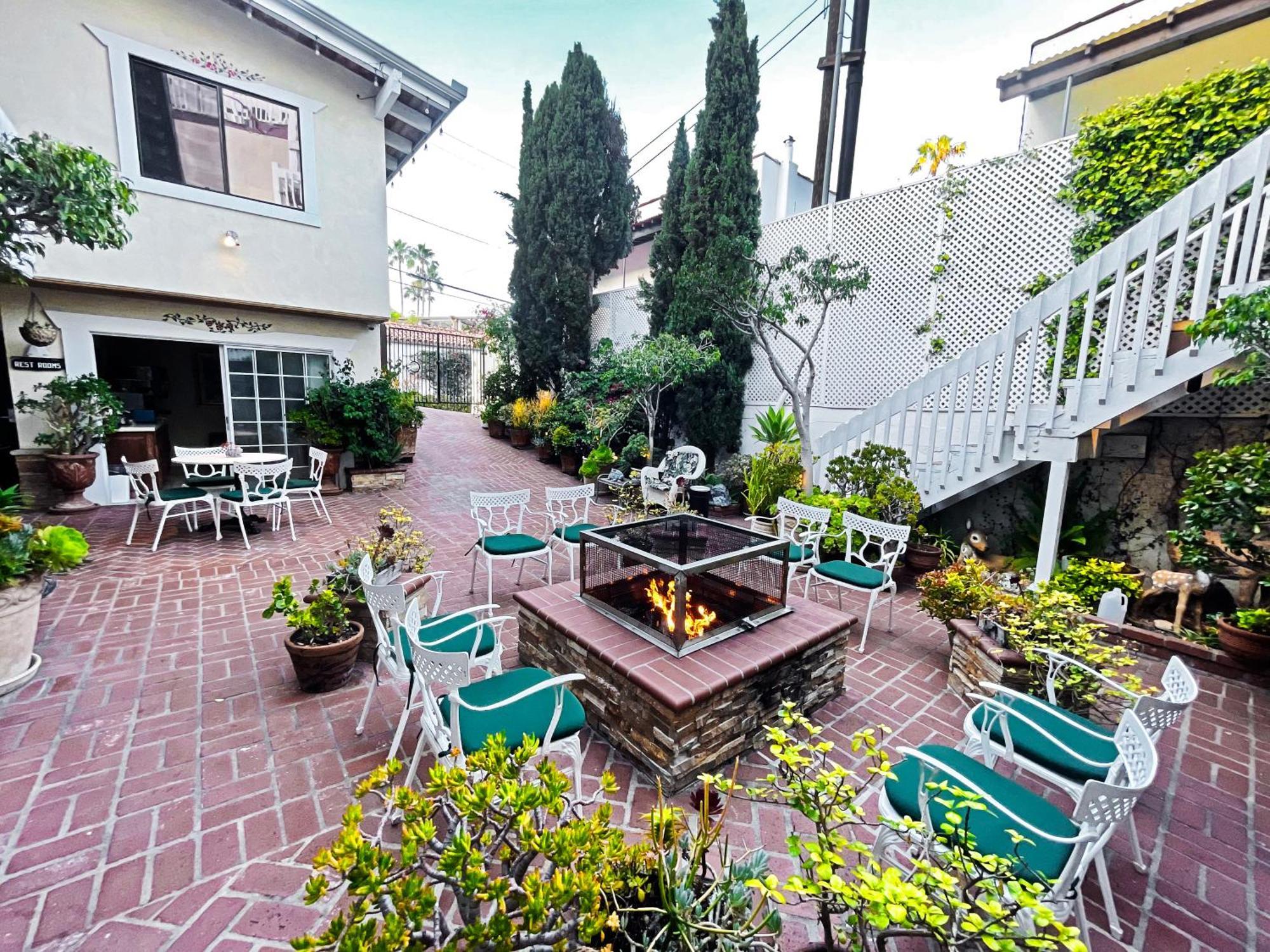 Catalina Courtyard Suites Avalon Ngoại thất bức ảnh